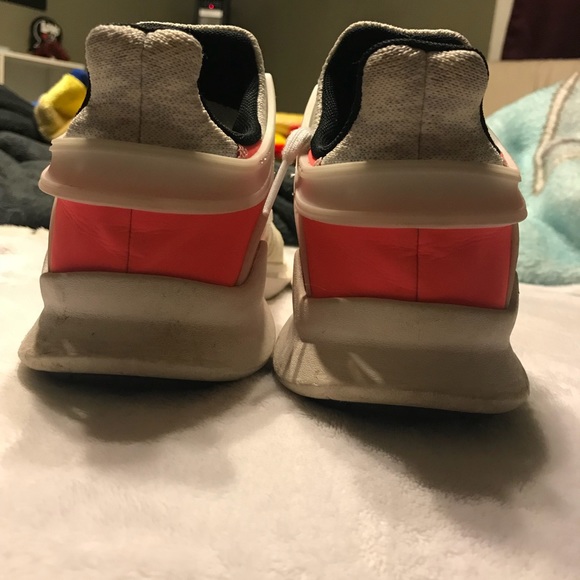 White and pink adidas eqt - Picture 5 of 7